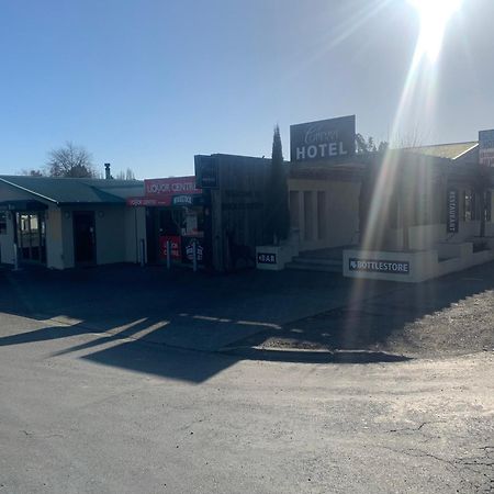 Cheviot Hotel Екстер'єр фото